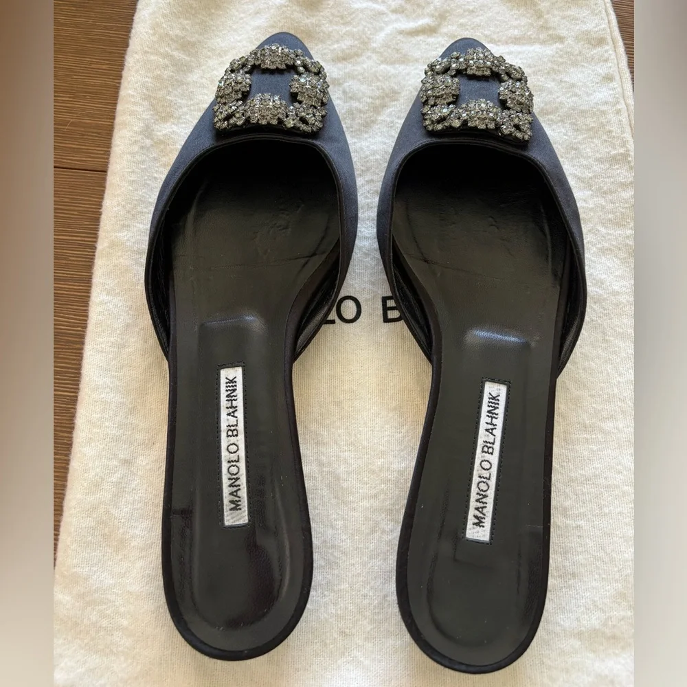 Manolo Blahnik Hangisi black crystal-embellished satin slippers - Picture 4 of 9